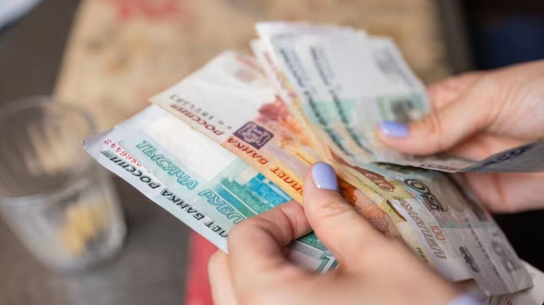    Женщины в Югре предпочитают скрывать дополнительные заработки