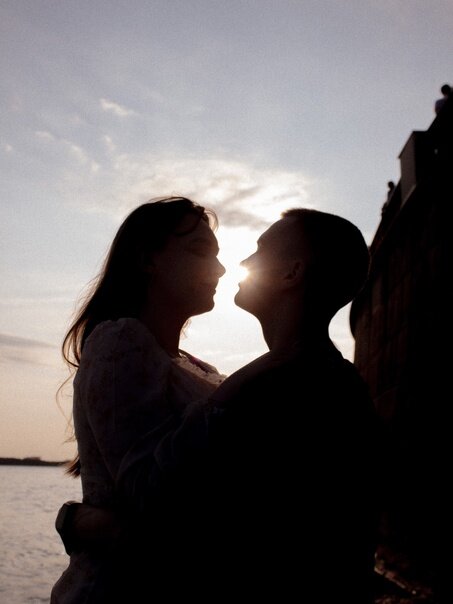 биение сердца лазарев текст. моё сердце закрыто на замок. глаза закрой бьется сердце. глаза закрой бьется сердце. женское сердце.