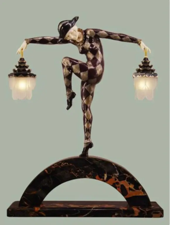 Настольная лампа leslie 22811. История настольных ламп. Икеа лампа с бронзой. История настольных ламп. Настольная лампа в древности.