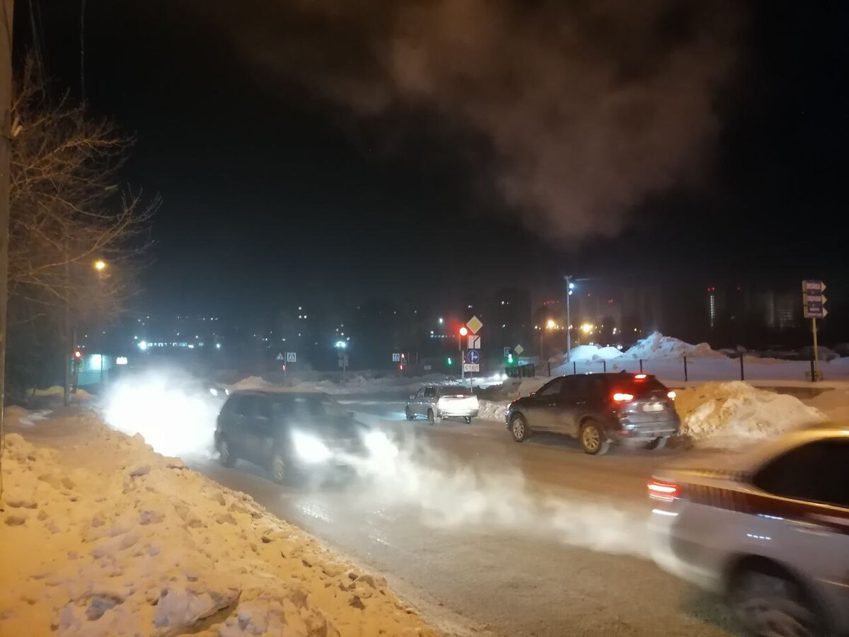 Накануне в Огурцово отмечался туман с ухудшением видимости до 200 метров.  Фото: Фото: ФедералПресс / Екатерина Ломакина