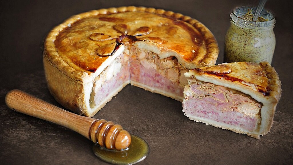 Народные Традиции. Всемирный День Пирога 23 января. Традиционный английский пирог с мясом.