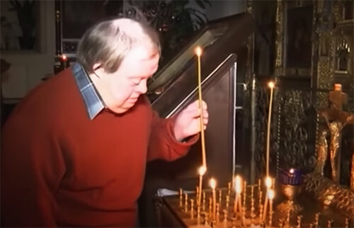 Сережа: "Я поставлю свечку"