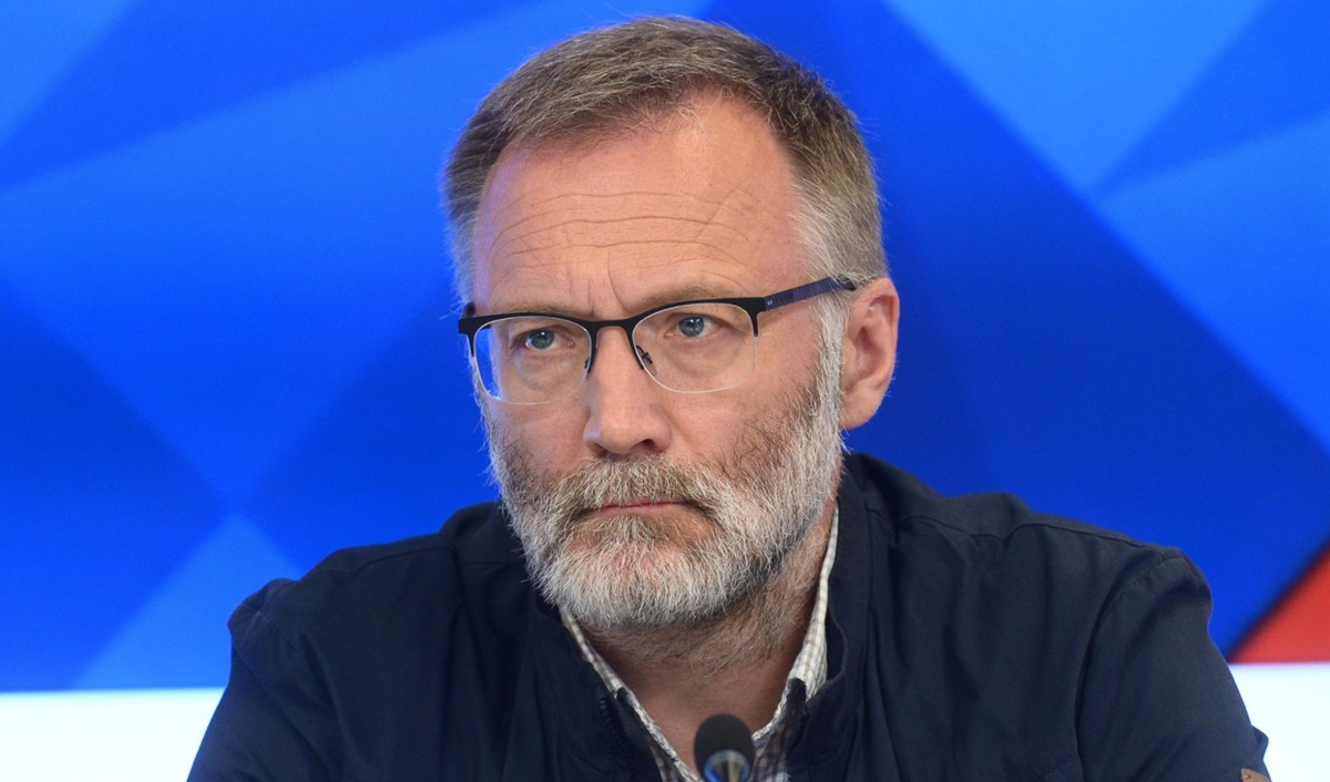 проходя мимо проходите мимо. жизнь проходит мимо. достоевский пройдите мимо нас и простите нам наше счастье. я уже спал на этой неделе картинка. вся наша жизнь проходит мимо.