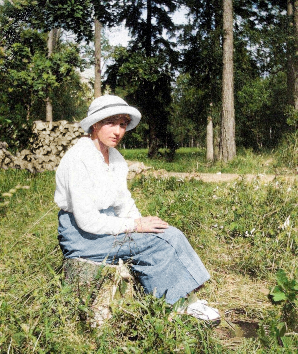 Константин маковский боярышня. Кокошник княжны царевны. “русская красавица в кокошнике” к. Владислав нагорный "русская красавица". Фирс журавлев боярышня.