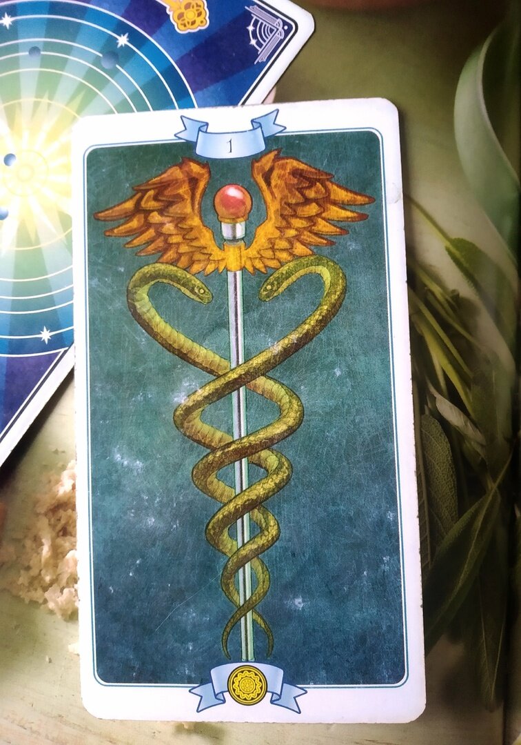 таро толкование и значение карт сочетание. карта влюбленные таро в отношениях. туз мечей райдера уэйта. карта таро туз мечей. инструкция к картам таро.