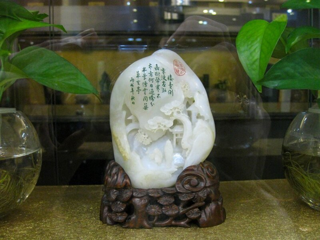 жад (минерал) камень. нефрит 3 буквы. нефрит 3 буквы. нефрит камень бусины. жадеит нефрит , малахит.