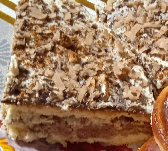 Торт без выпечки. Торт из печенья. Корж зебра. Тортики и пироги. Бисквитный торт зебра.