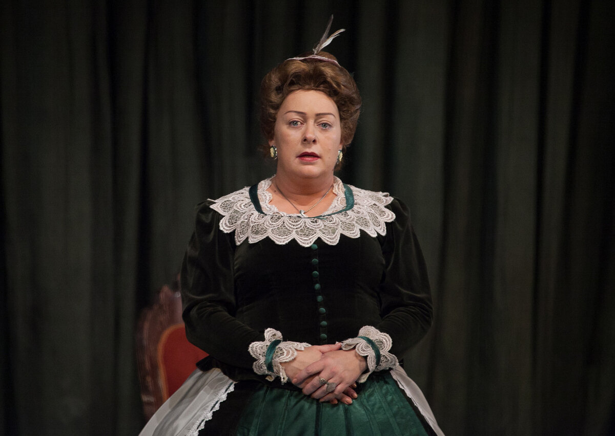 аронова рассказывает про гришаеву