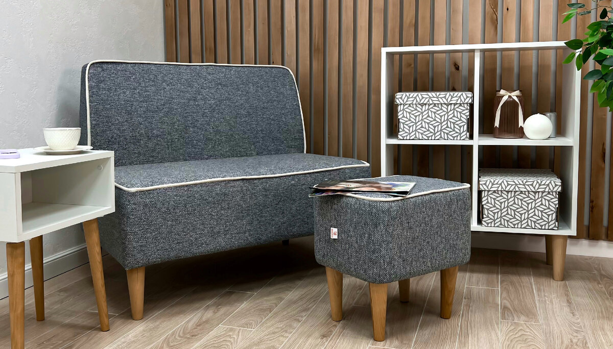 стул для кормления куклы. кресло раскладное. кровать стульчик. цветы. стол стул кровать.