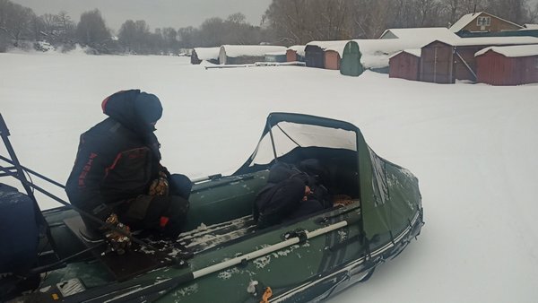     Пучежские пожарные спасли рыбака с сердечным приступом