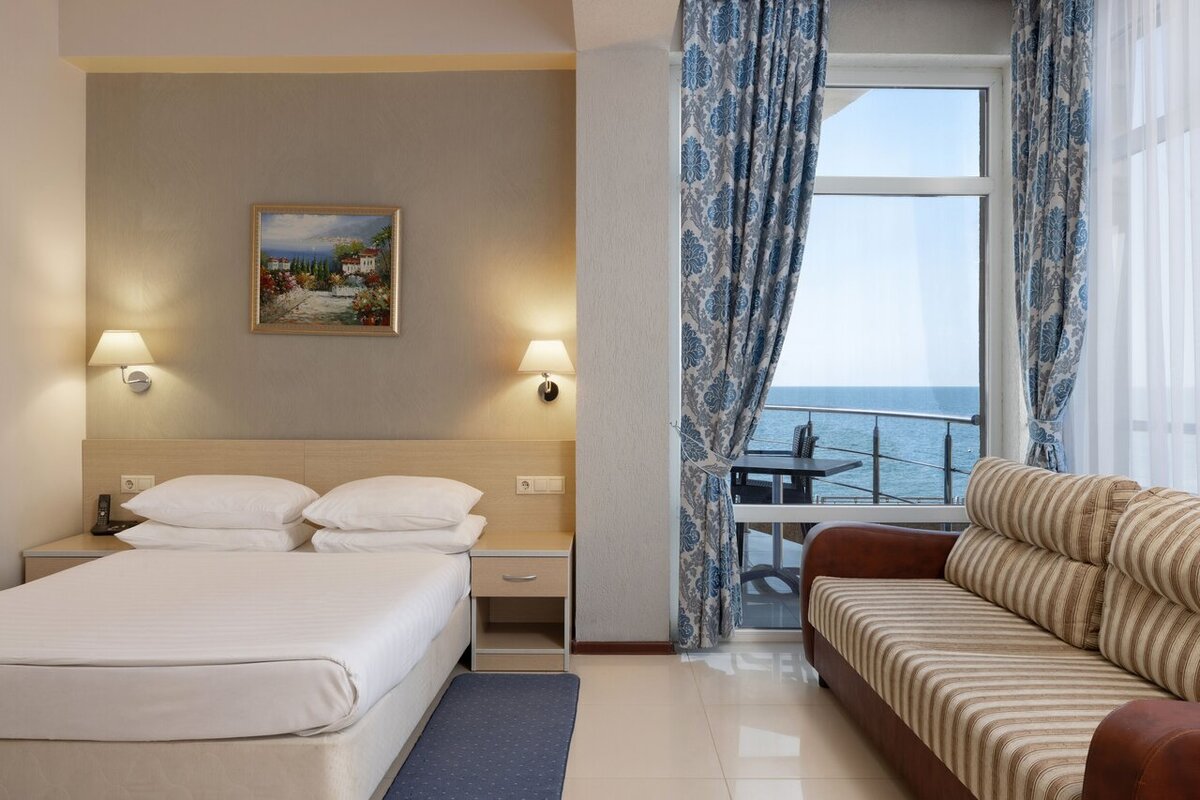 Sochi beach hotel. Лазурь Бич отель Адлер. Гостиницы в Адлере лазурь Бич. Lazur Beach by Stellar Hotels 4. Lazur Beach Hotel Адлер.