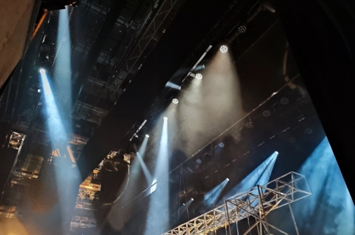    Самарский драмтеатр получил два комплекта нового светового оборудования