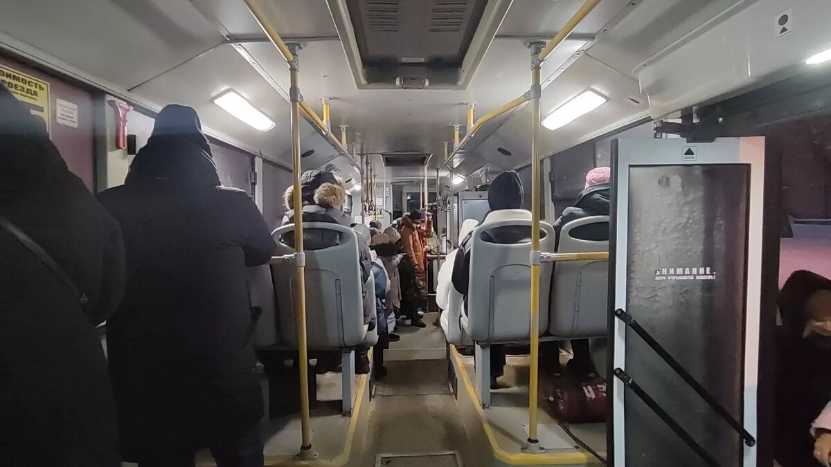 график движения троллейбусов иваново. расписание 1 автобуса вологда. троллейбус 4 новосибирск расписание. расписание троллейбусов. расписание 1 троллейбуса новокуйбышевск.