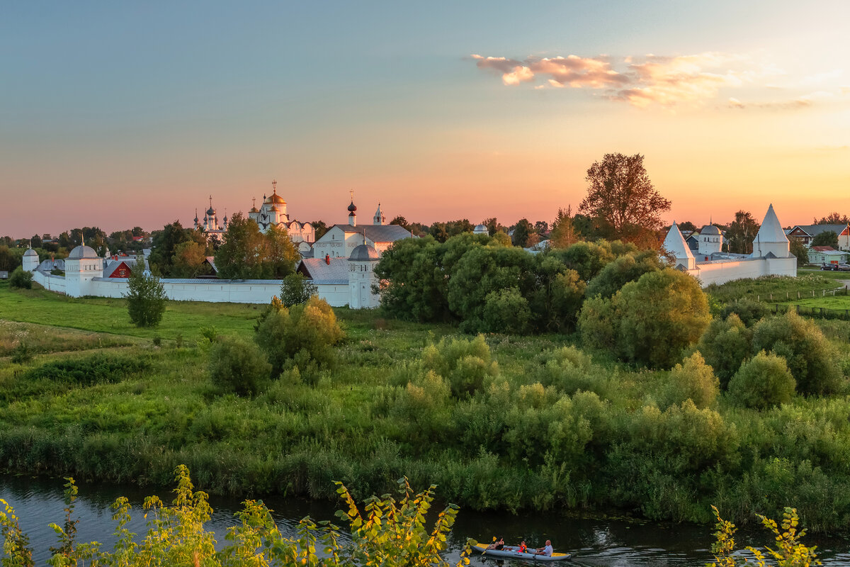 Свято Покровский женский монастырь города Суздаля