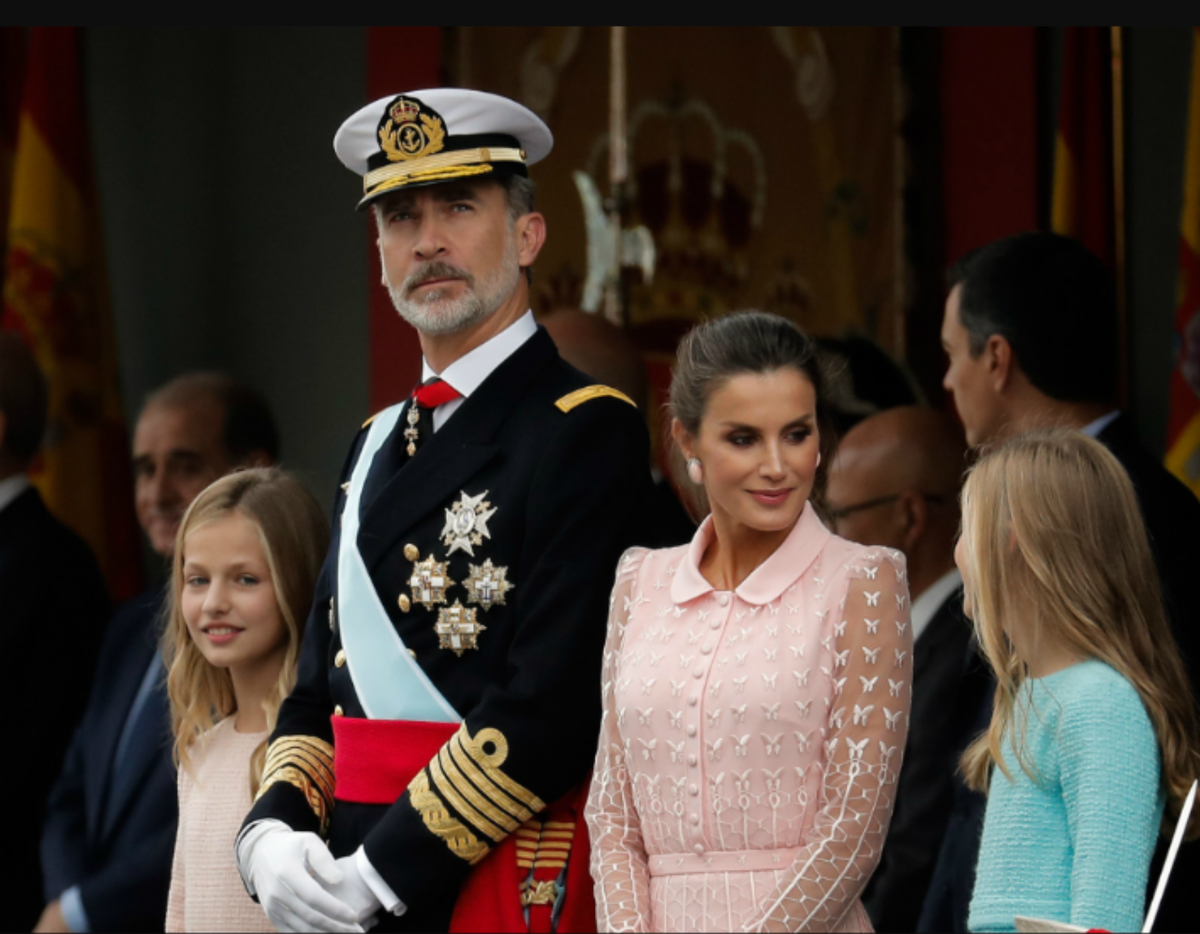 Короли сейчас. Король Испании Фелипе 6 семья.