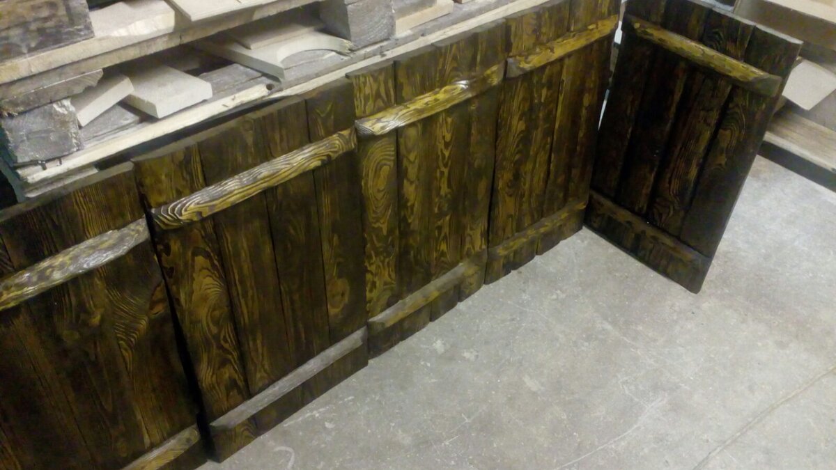 Деревенские кухни своими руками. Кухня для дачи в деревенском стиле. Кухня в русском деревенском стиле. Кухня для дачи в деревенском стиле. Кухня деревенский стиль прованс шале.