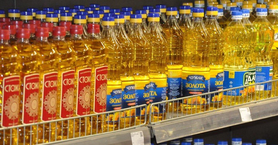 Подсолнечное масло в магазине. Украинское подсолнечное масло. Подсолнечное масло подорожало. Дешевое растительное масло.
