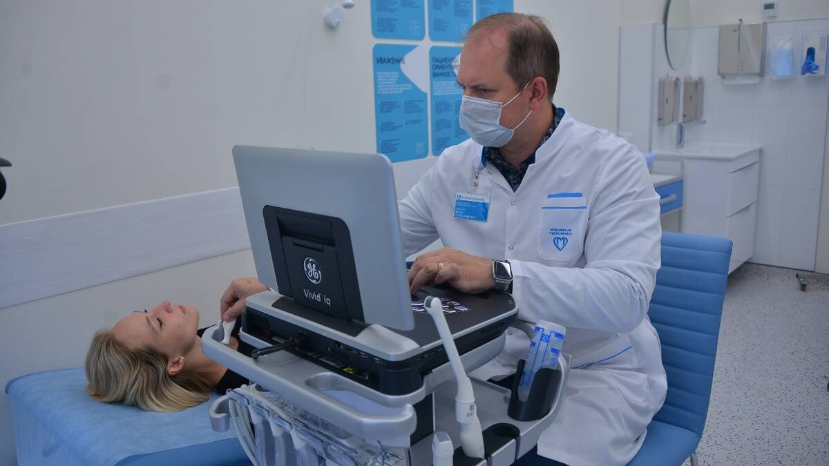 профосмотры медицинские. медицинское обследование работников. прием врача. профилактика и профилактический медицинский осмотр. медосмотр презентация.