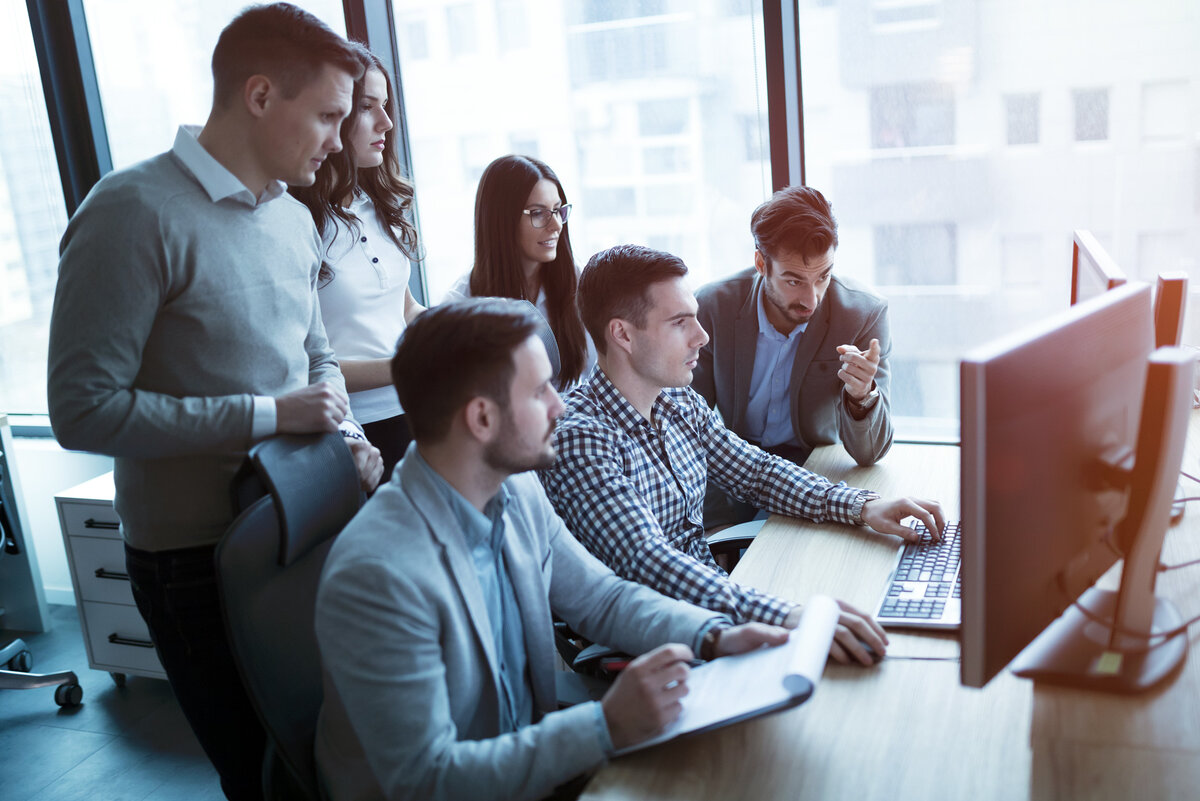 Униформа администратора. Офис менеджер. Собрание администраторов. Собрание администраторов. Сотрудники компании.