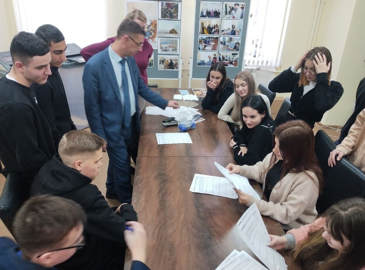 педагог и дети. тренинговое занятие в школе. формы работы педагога-психолога в школе. работа психолога с учащимися школы. беседы с родителями ученика.