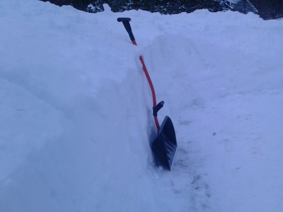 "Скрепер с ручкой силы". Фото автора