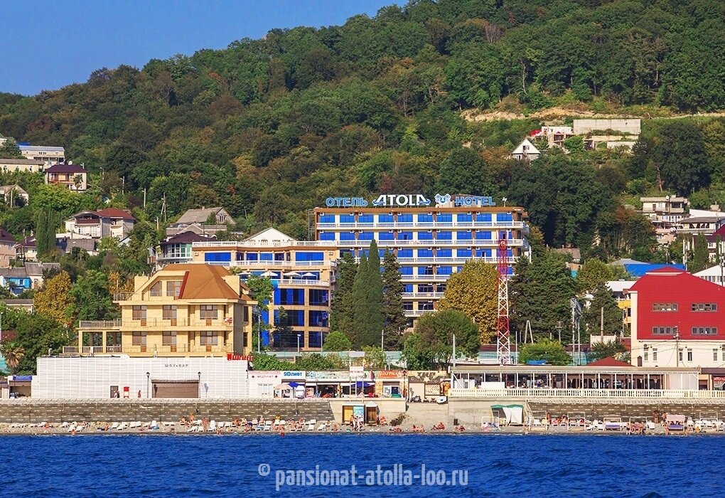 Отель Атола в Лоо