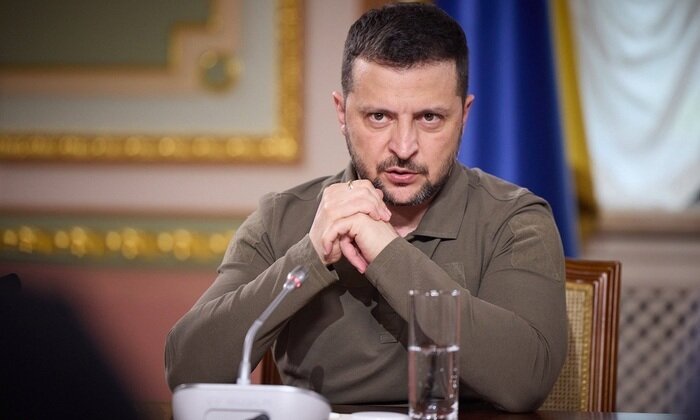    Зеленский хочет давать гражданство украинцам по всему миру