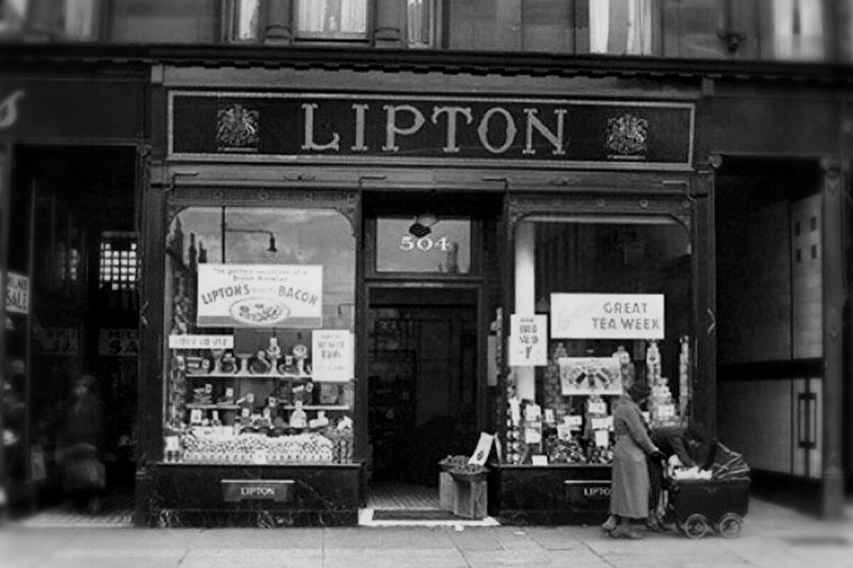 Первый магазин Томаса ЛИПТОНА. Бакалейная Лавка Томаса ЛИПТОНА. Магазины 19 века Лондон. Первая чайная Лавка в Англии.