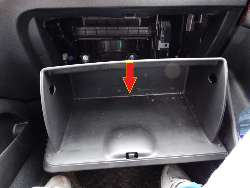 дрипки с нижней боковым обдувом. испаритель для электронной сигареты. обслуживаемых испаритель joyetech ego aio. испаритель smok tvf4 mini st c2. электронная сигарета в разборе.