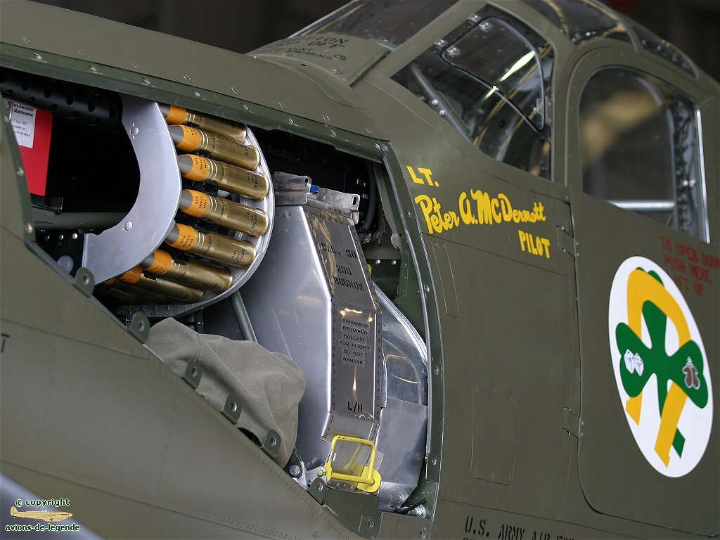 А вот так она была расположена в самолете