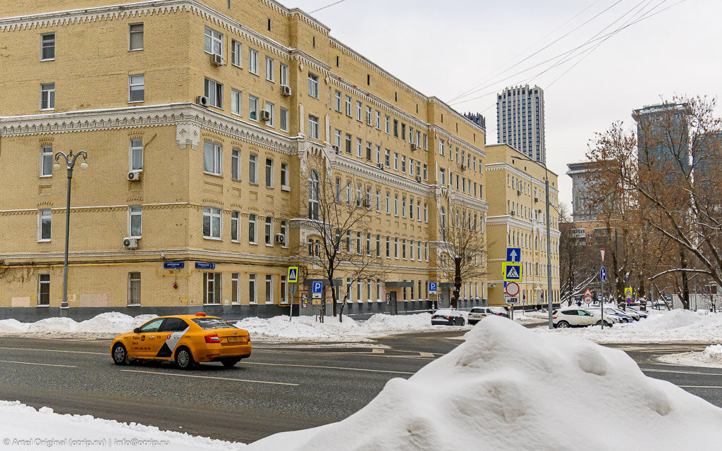 Новогодние украшения на площадях в европе. Куда сходить 27 декабря в москве. Куда сходить 27 декабря в москве. Каток в парке горького москва 2022. Куда сходить 27 декабря в москве.