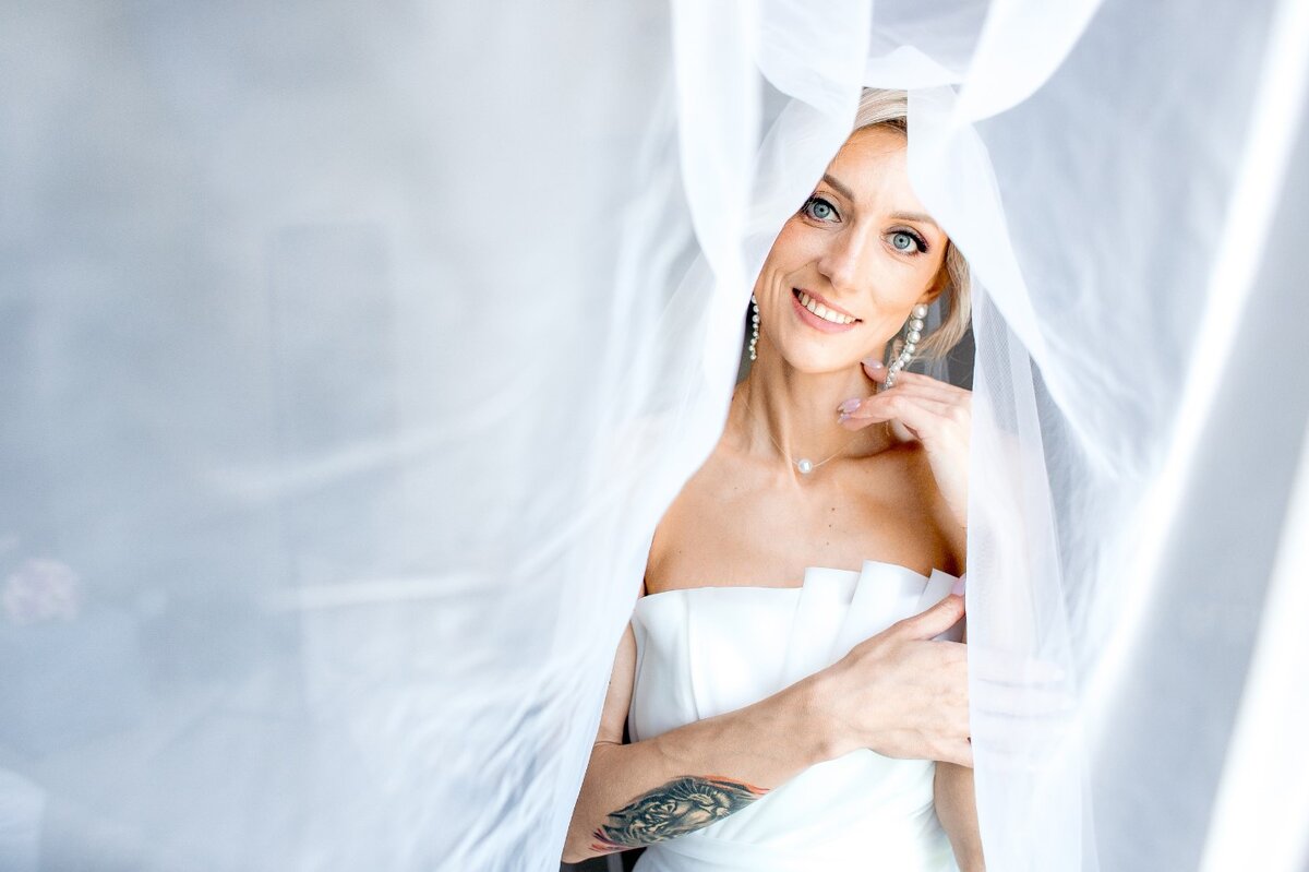 фата. фата для невесты фото. фата свадебная короткая. свадебные платья с фатой. красивая фата.