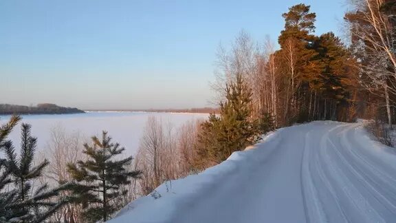     Прокурор Тюменской области Владислав Московских поручил коллегам из Тобольского района провести проверку по факту автомобильных заторов на зимнике в Заболотье. Об этом сообщила пресс-служба ведомства.