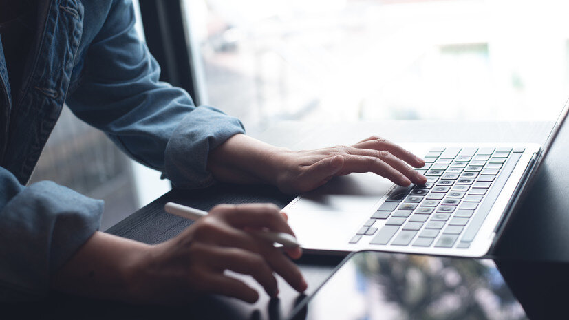 песня моней на русском. Yung lean hennessy sailor moon. песня транскрипция. текст песни money. песня моней на русском.