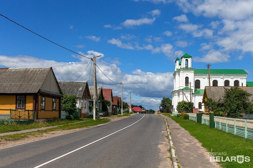 Села беларуси. Столовичи Беларусь. Столовичи Барановичский район. Деревня утёс, Барановичский район. Беларусь деревни Белоруссии.