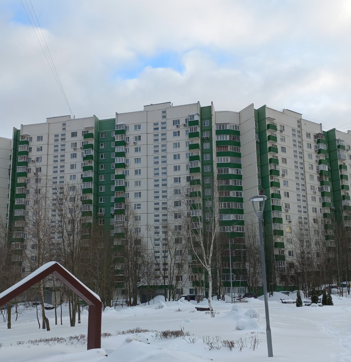 царицыно музей-заповедник пикник. москва дома прогулки. сад имени баумана москва летом. парк яуза ботанический сад. гостиница пекин сталинская высотка.