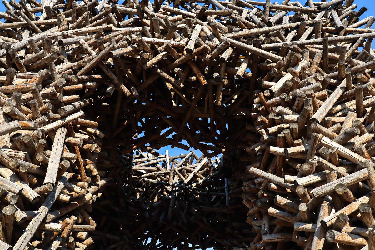 сжигающий пепел пв. тебе повезло. по безнадежному пути по непонятным мне. пусть повезет картинки. истрашкин белово.