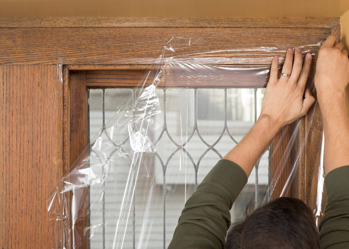 инфракрасное окно холод. холодно откроем окно холодно. дождь за окном. окно зимой. холодно откроем окно холодно.