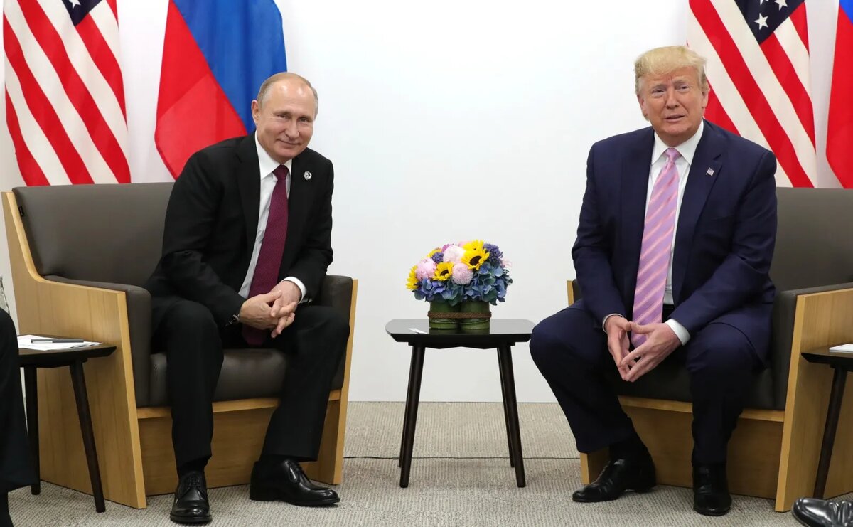 Президент РФ Владимир Путин С Президентом Соединённых Штатов Америки Дональдом Трампом.© kremlin.ru