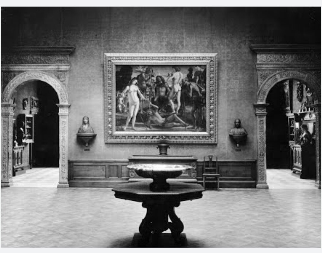 Картина находилась в музее кайзера Фридриха в Берлине. 