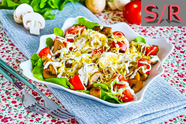 Салат с курой и шампиньонами