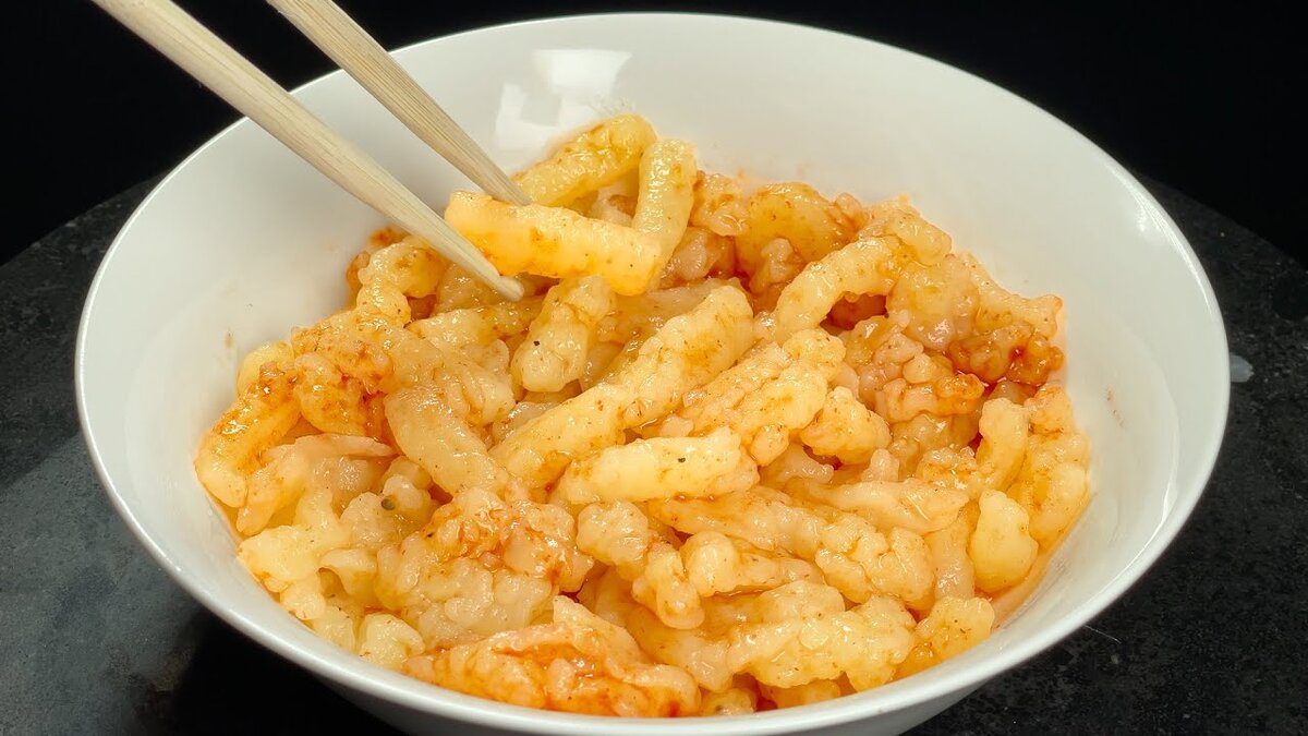 аппетитные блюда из картофеля. гарнир из картофеля. красивые блюда. вкусная еда картошка. отварной картофель запеченный в духовке.