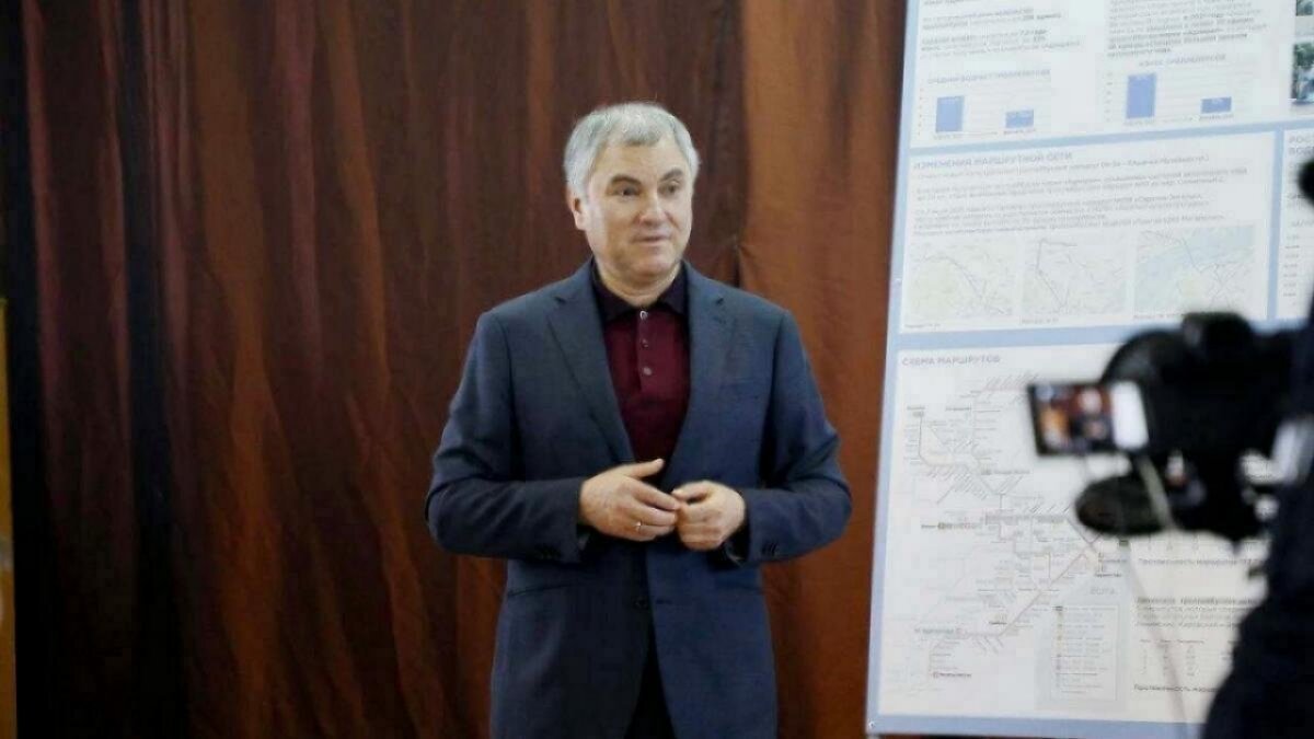    В Саратове Володин призвал власти общаться с людьми напрямуюНовости Саратова и области – Сетевое издание «Репортер64»
