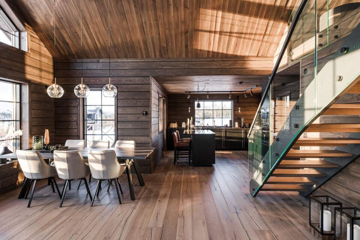 Дома с панорамной верандой. Терраса с панорамными окнами. Ьеооаса с панорамными окнами. Терраса с панорамными окнами. Терраса с видом на реку.