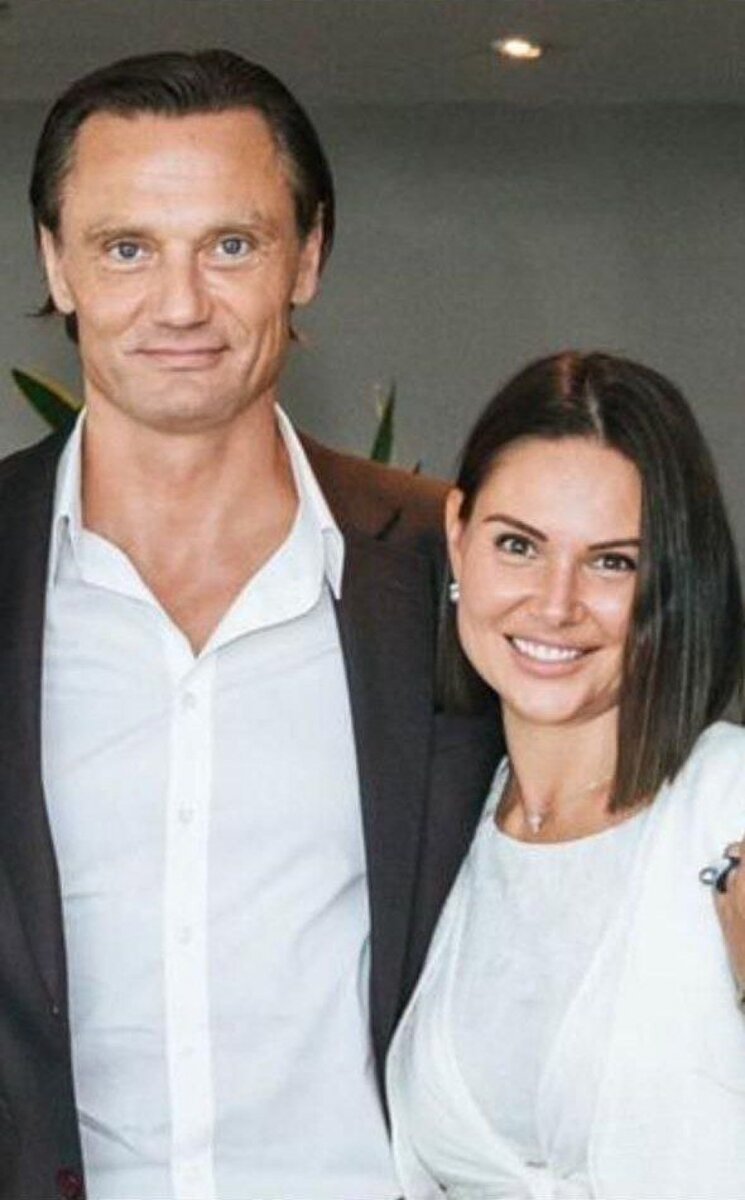    Семейное фото Ирины Двизовой и Андрея Куслевича. Фото: Соцсети.