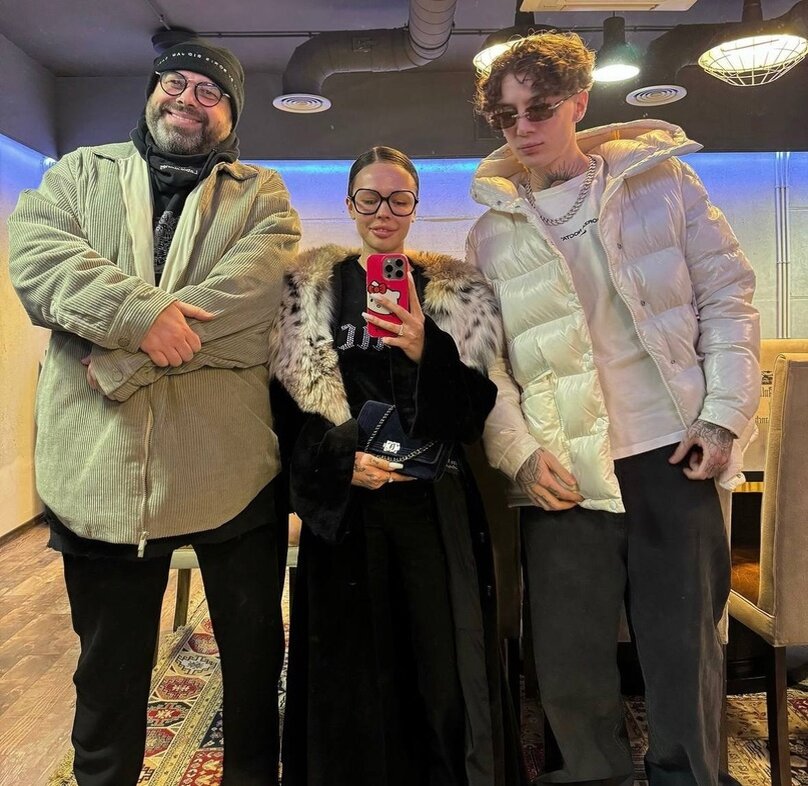 Продюсер Максим Фадеев начинает новый проект с Интстасамкой. Ждите новых песен!