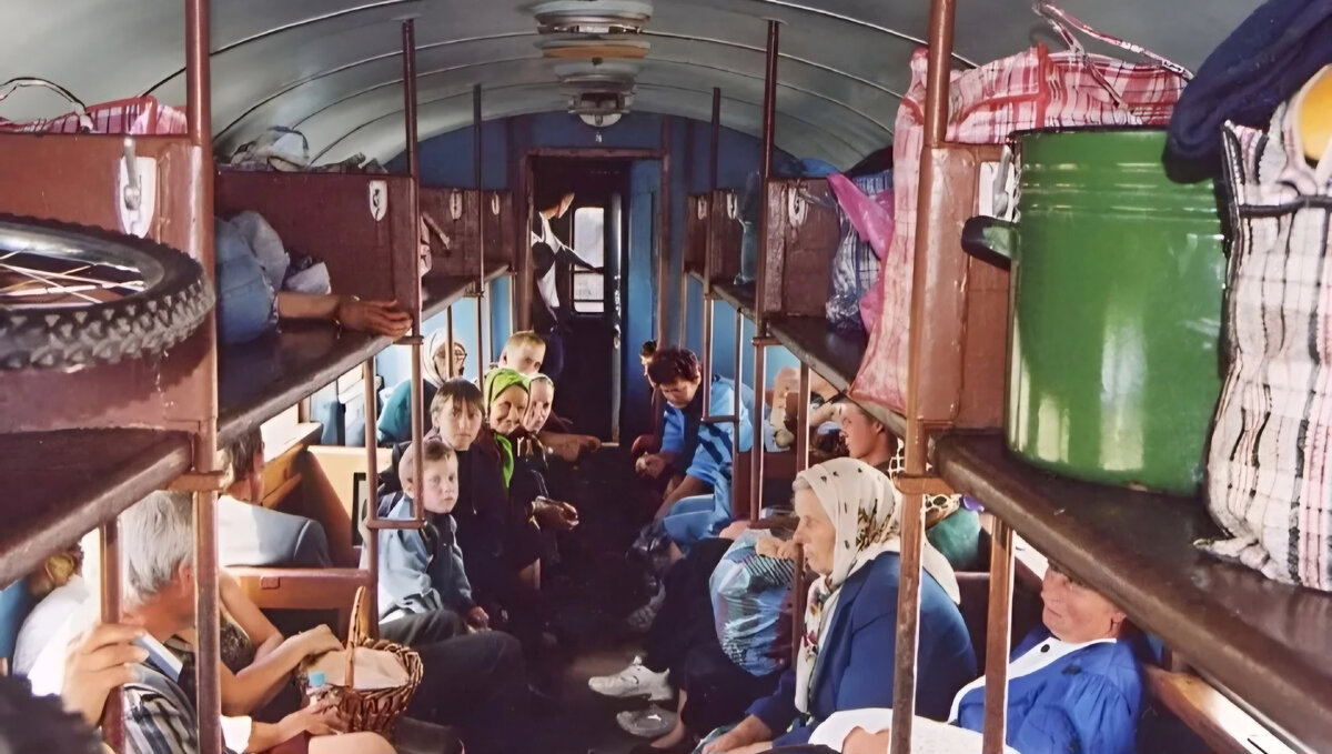 когда-то раньше существовали такие вагоны, и назывались они общими