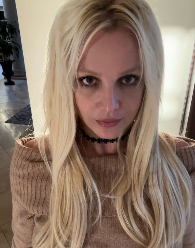 тексты детских песен. стихотворение едешь едешь. с какой песней едет. физминутка железная дорога. стишки для детей.