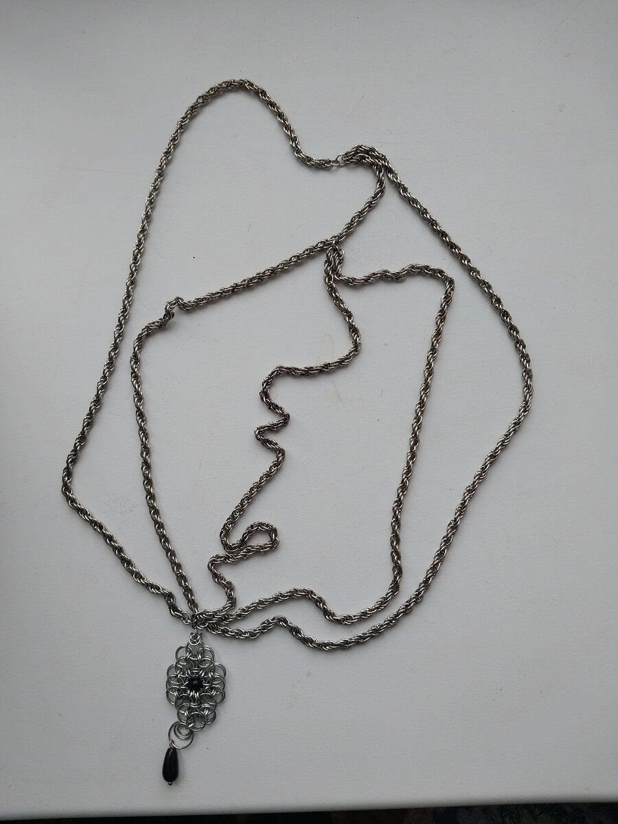 Такая вот "корона". Всё это своими руками💗