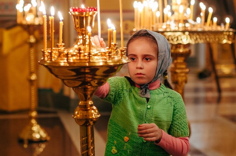 Последование ко святому причащению. Ко святому причащению 1. Последование ко святому причастию. Молитва к причастию. Ко святому причащению 1.